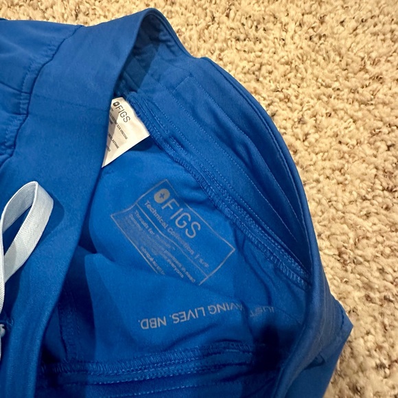 FIGS High Waisted Zamora Joggers - Picture 7 of 8